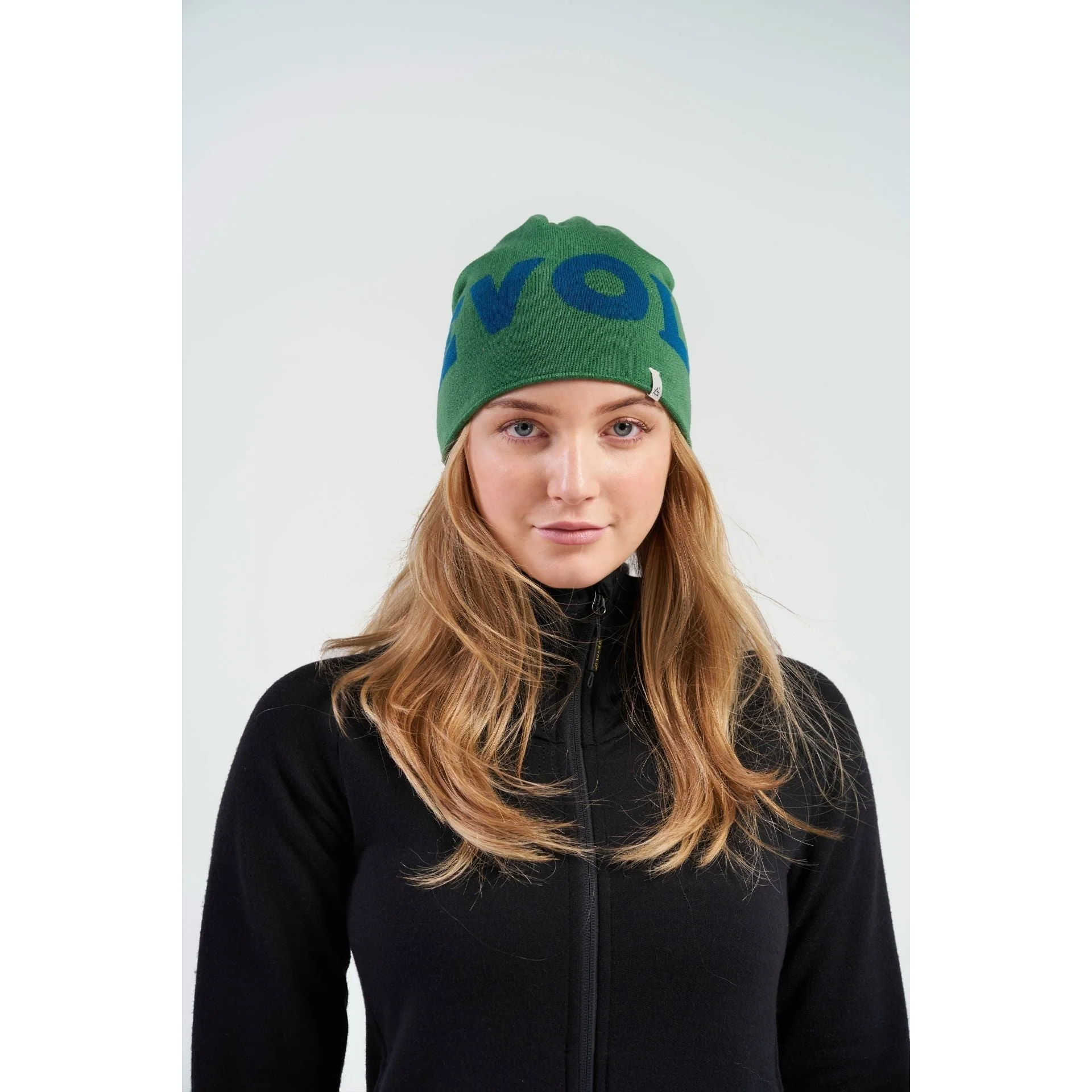 Devold Logo Merino Beanie - Image 3