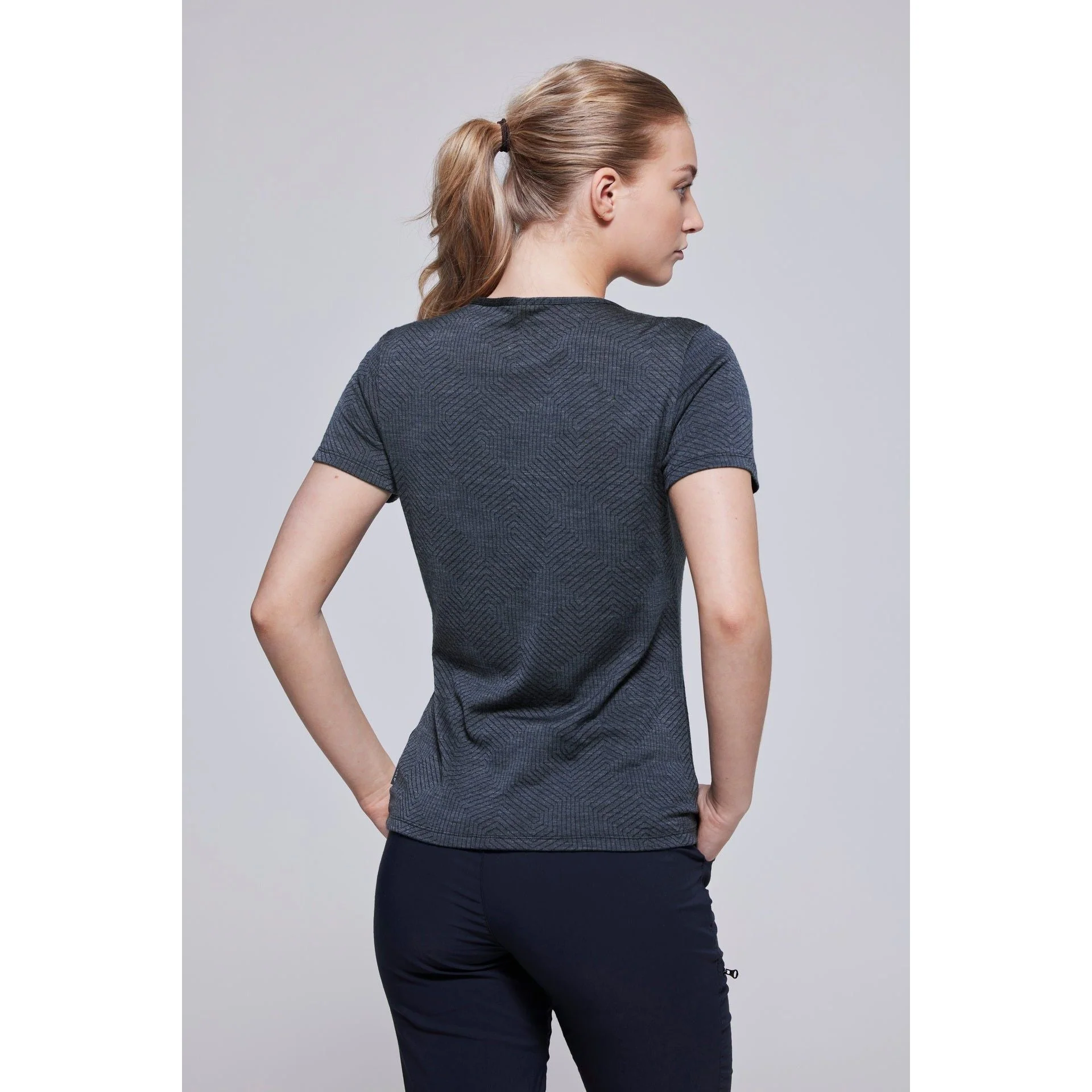 Women's Nipa Merino T-Shirt - Image 4