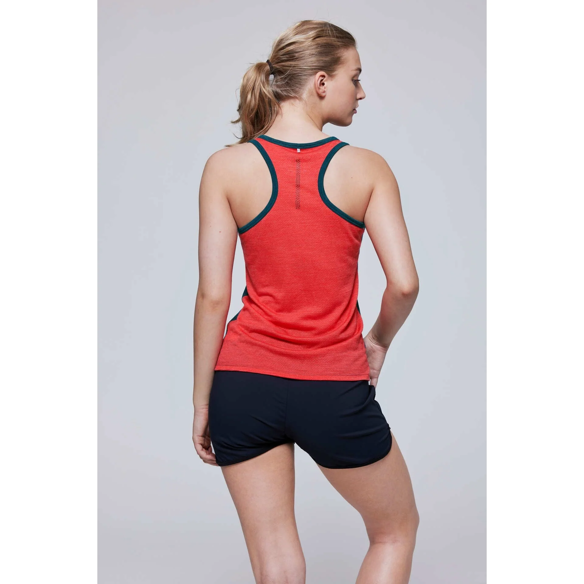 Women's Running Merino Singlet - Image 9