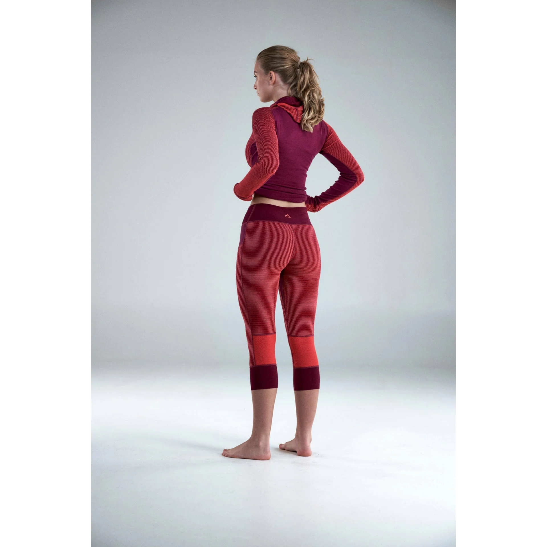 Women's Tuvegga Merino 3/4 Leggings - Image 13