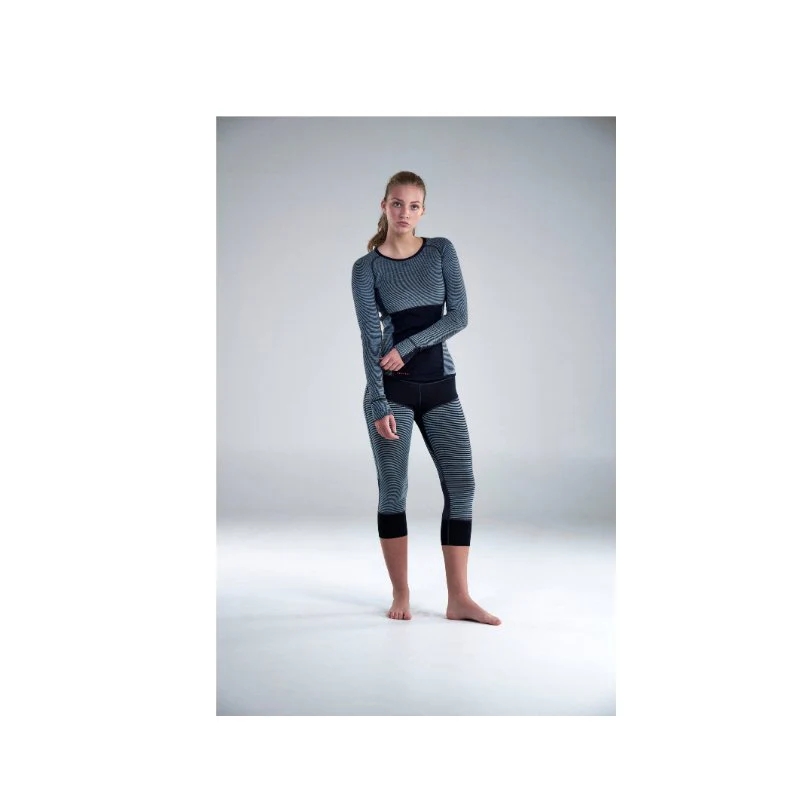 Women's Tuvegga Merino 3/4 Leggings - Image 4
